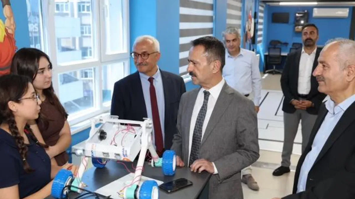 Başkan Büyükgöz Vali Aktaş’a projelerini yerinde tanıttı