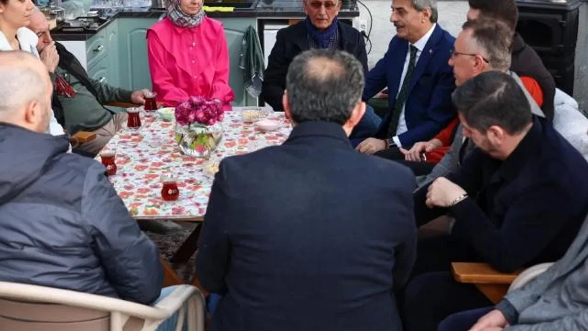 Sakarya’da Başkan Alemdar davete icabet etti