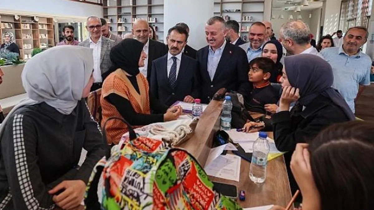 Büyükakın: Hedefiniz yüzyıllıksa insan yetiştirin