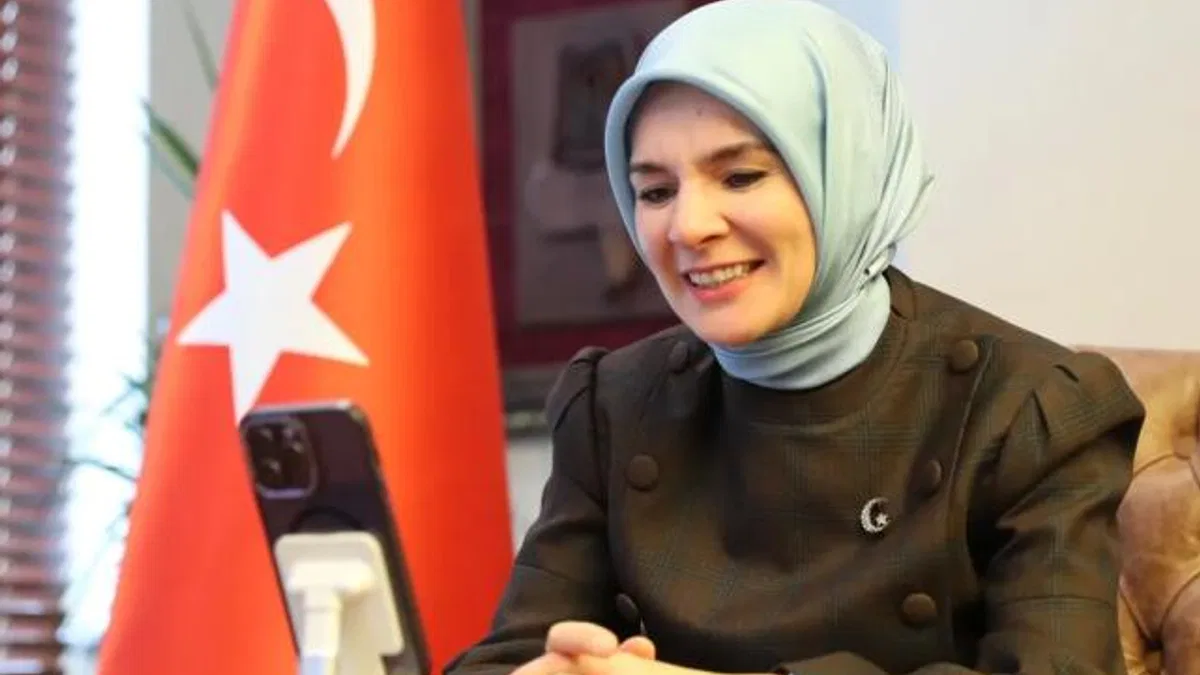 ‘Fon’la yuva kuran ailenin ilk bebeğine Bakan Göktaş’tan tebrik