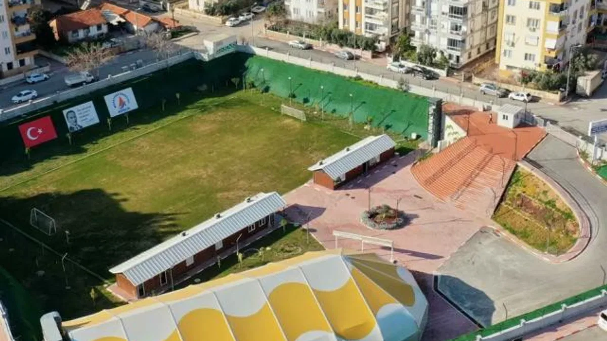 Deniz Baykal’ın adı Antalya’da yaşayacak