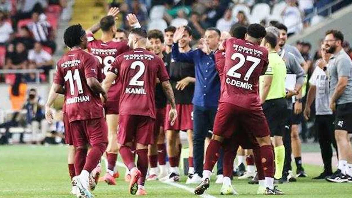 Atakaş Hatayspor 4-2 Fenerbahçe (Maç Sonucu) Fener Mersin’de yıkıldı!