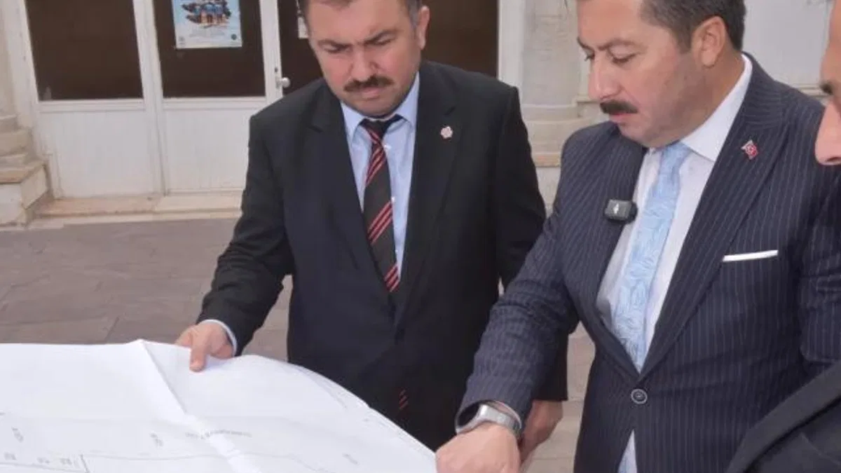 Tarihi çarşı hamamı yeniden doğuyor