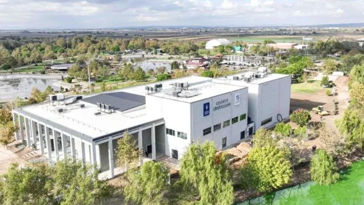 Karacabey’e yeni Kültür Merkezi kazandırılıyor