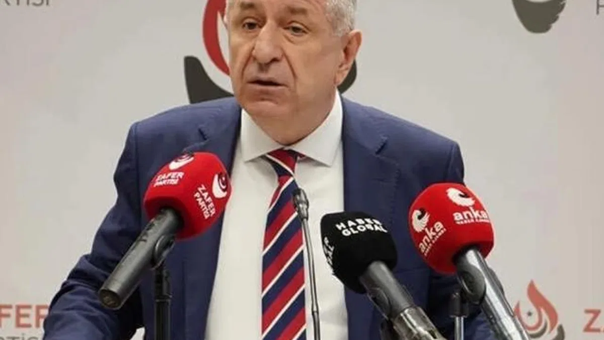 Ümit Özdağ’dan tepki: Siz kendi başınıza ‘demokrasicilik’ oynayın!
