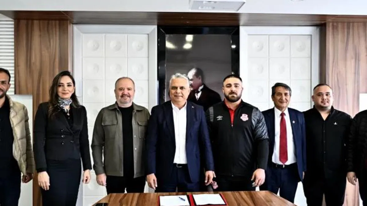 Muratpaşa’ya taze kan: Osman Kan