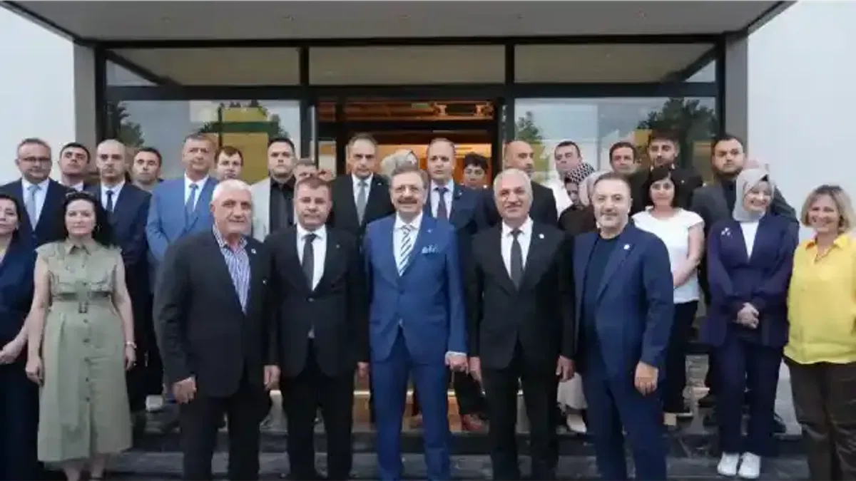 Gebze Ticaret Odası Heyeti, TOBB Başkanı Hisarcıklıoğlu ile Sakarya’da buluştu