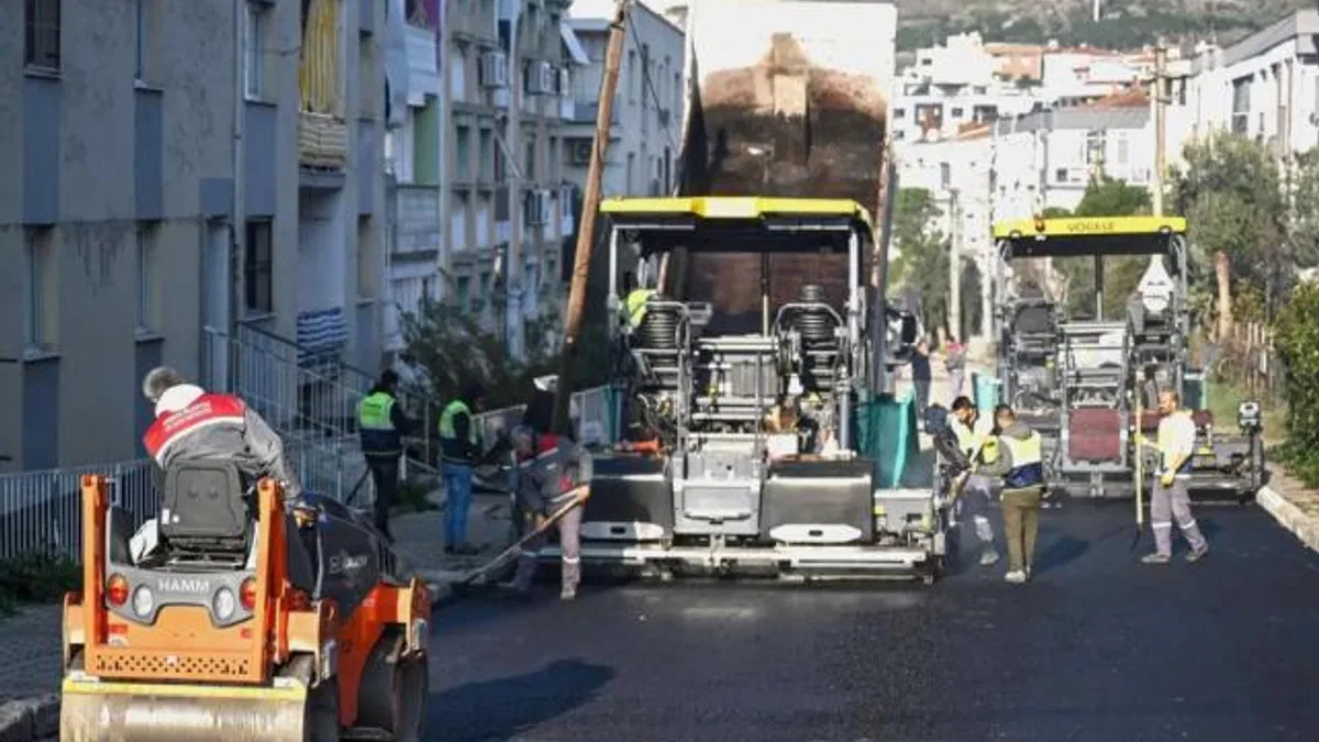 İzmir Bornova’da yol yenileme çalışmalarında rekor