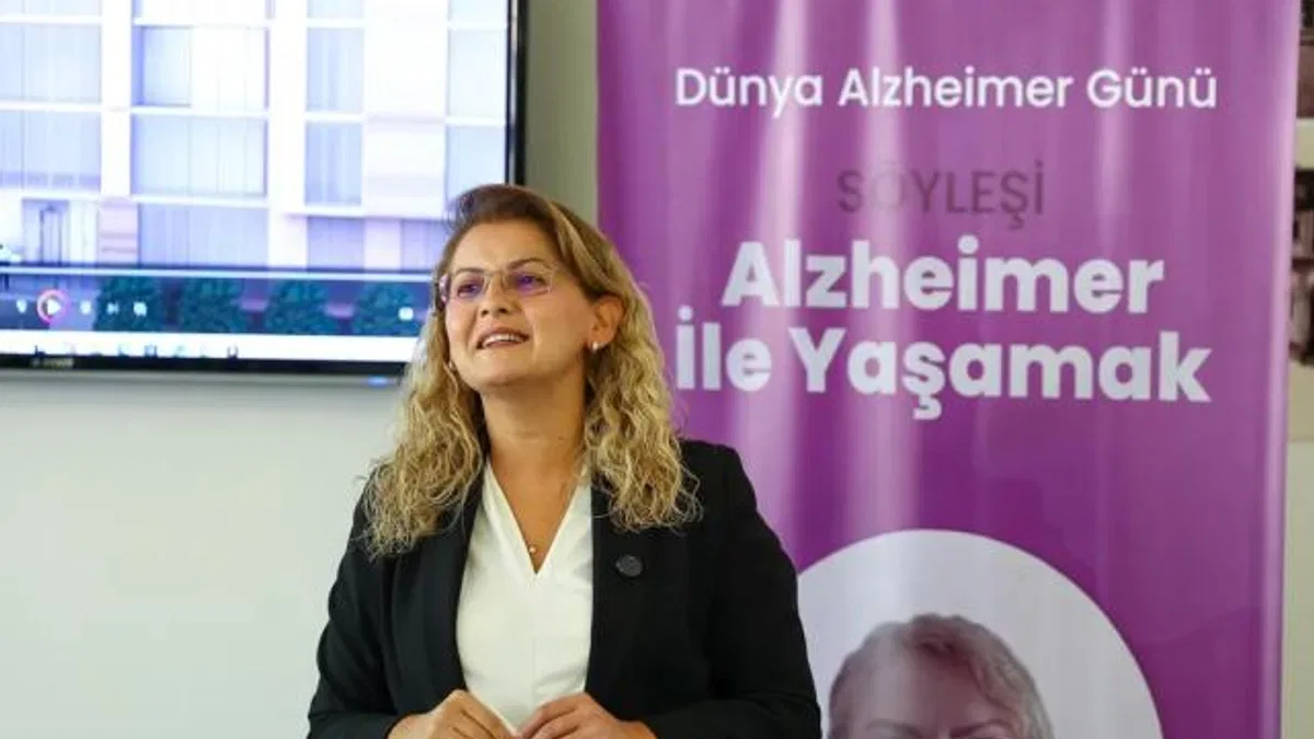 İstanbul Bakırköy’de “Alzheimer ile Yaşamak” söyleşisi