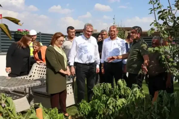 Başkan Fatma Şahin Bahçelievler Projesi'ni tanıttı