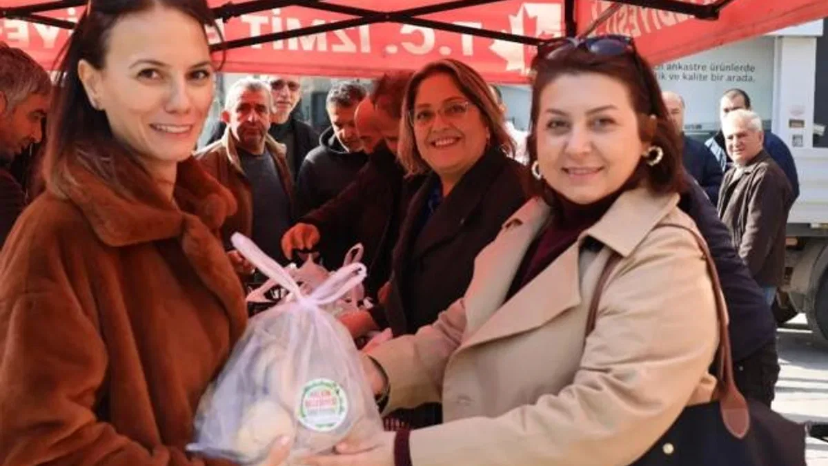 Kocaeli İzmit Belediyesi, mantar dağıtımına devam ediyor