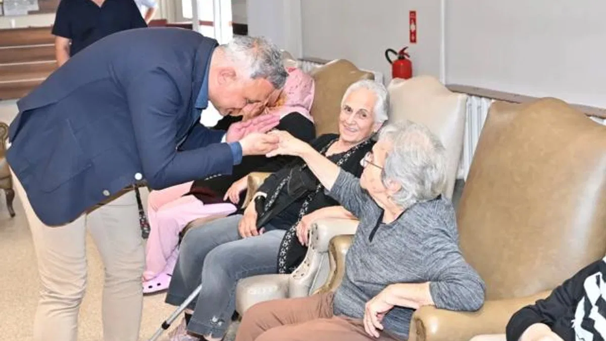 Manisa’dan huzurevlerine kurban bayramı ziyareti