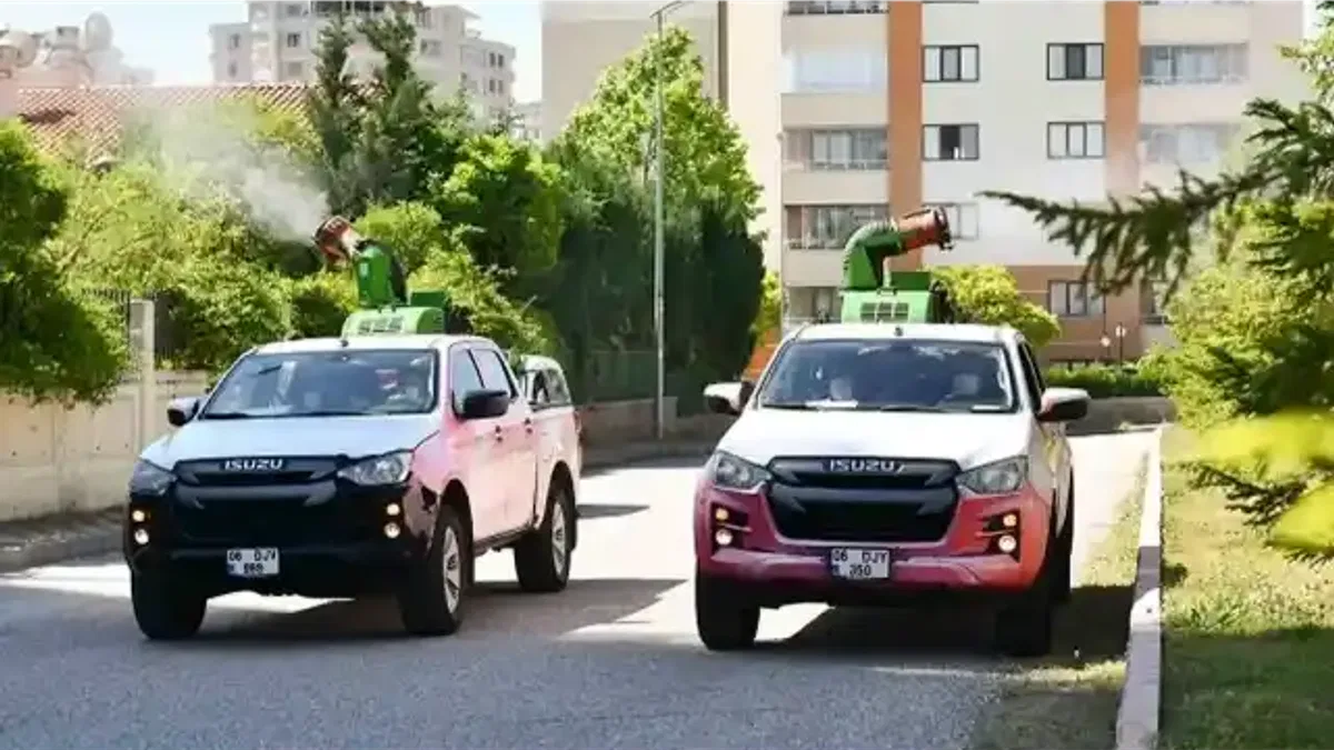 ABB’nin ilaçlama mesaisi sürüyor