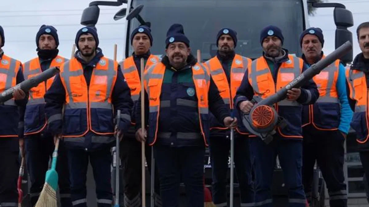 Manisa’da ‘Çöp Avcıları’ kirliliğe karşı sahada