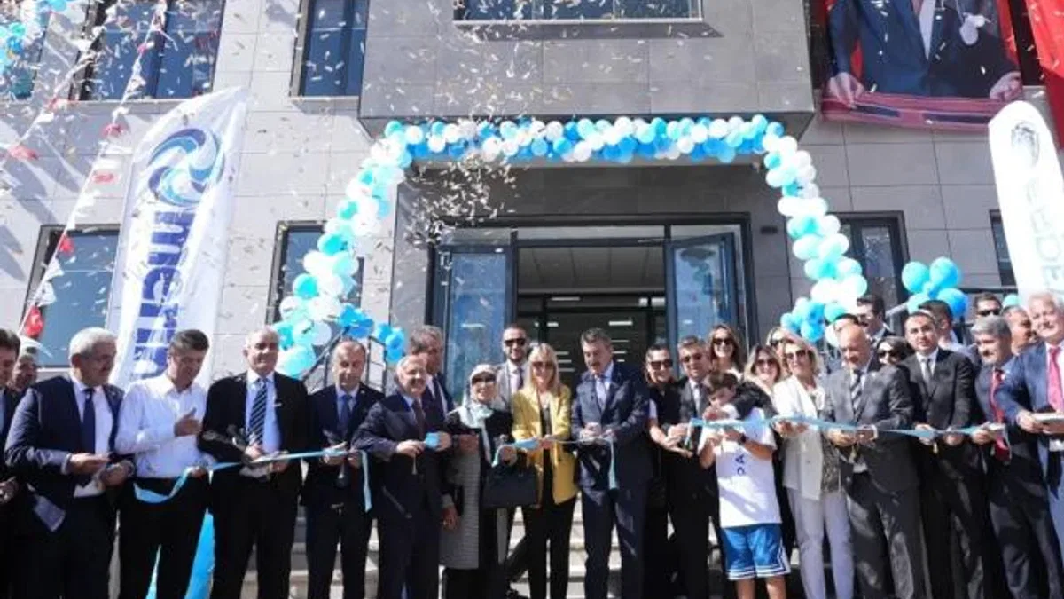 Bakan Tekin’den Adıyaman’da eğitime toplu temel