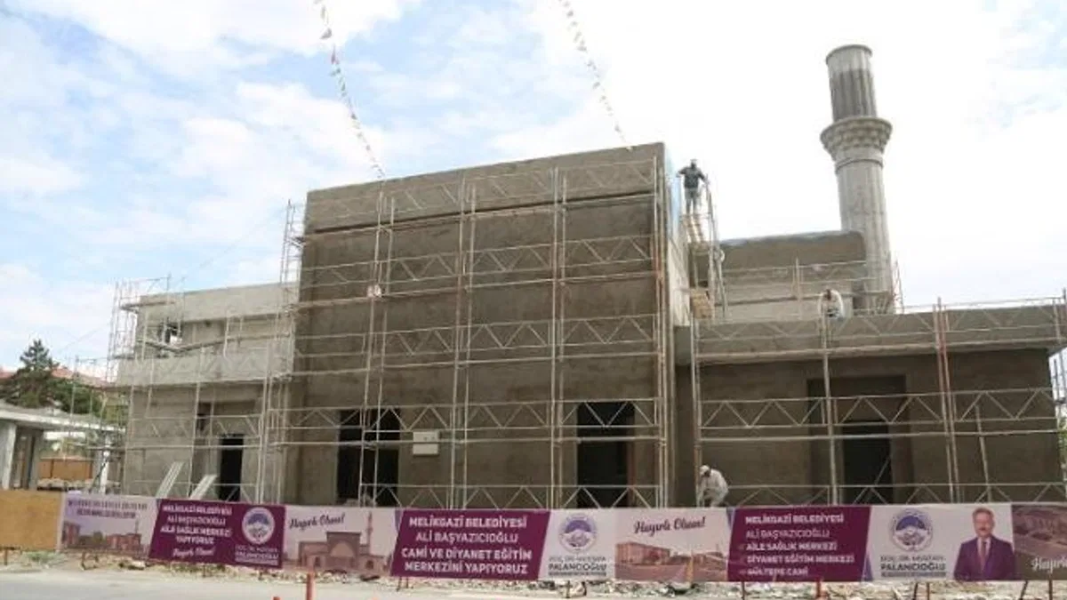Melikgazi Belediyesi Gültepe’ye 3 projeyi birden kazandırıyor