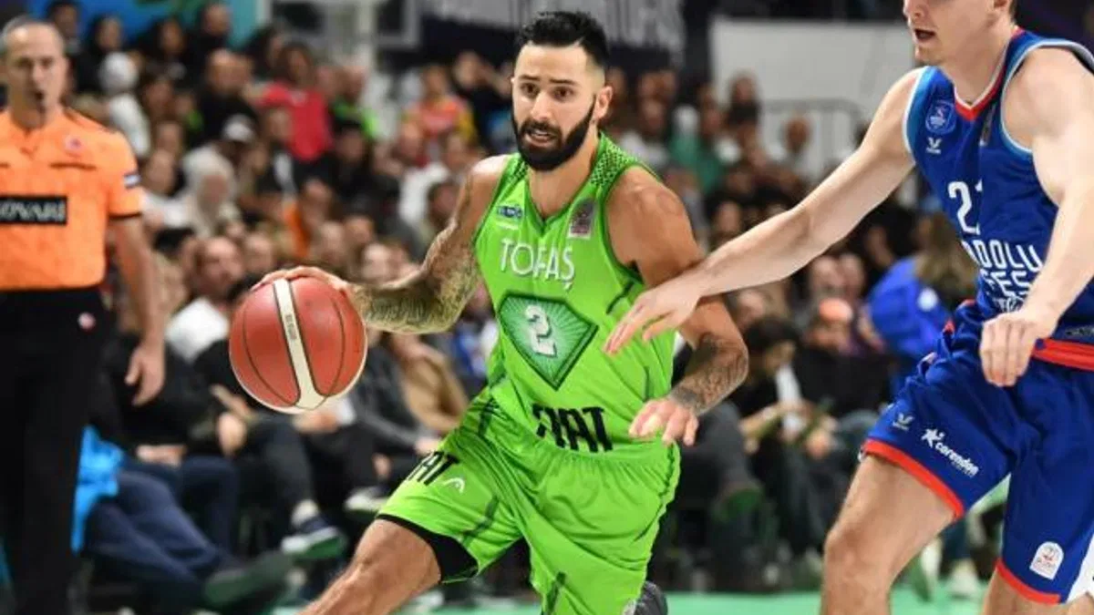 TOFAŞ ligde Anadolu Efes’e konuk oluyor
