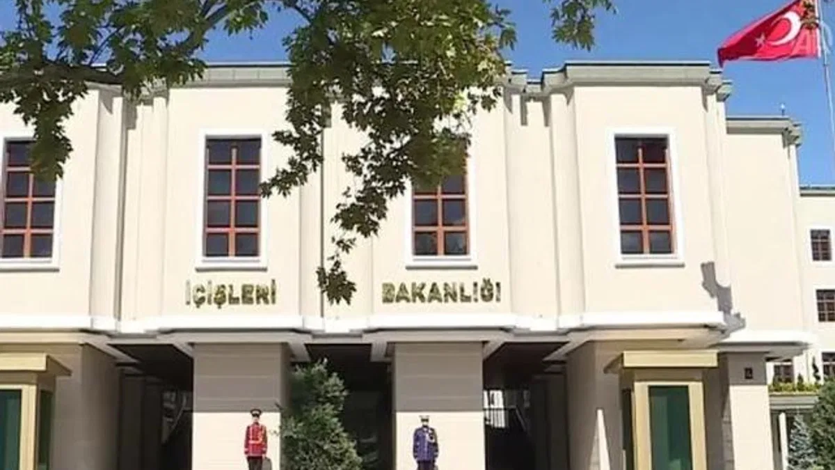 19 ilde vali değişti, 7 vali mülkiye başmüfettişi oldu