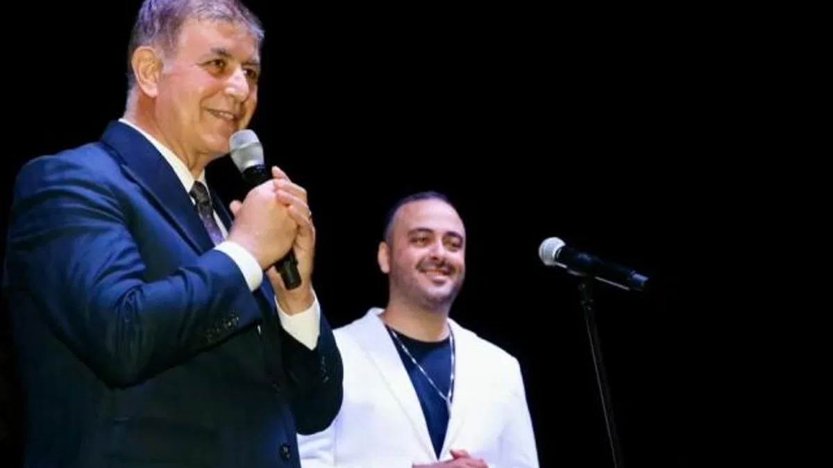 Başkan Tugay, Alaybey Mahalle Şenliği’ne katıldı
