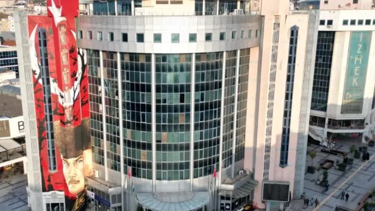 İzmit Belediyesi greyder operatörü çalıştıracak