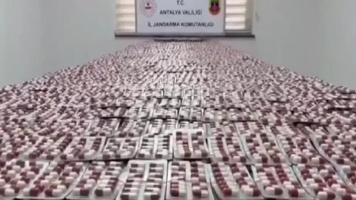 Antalya’da dev uyuşturucu operasyonu: 5 tutuklama