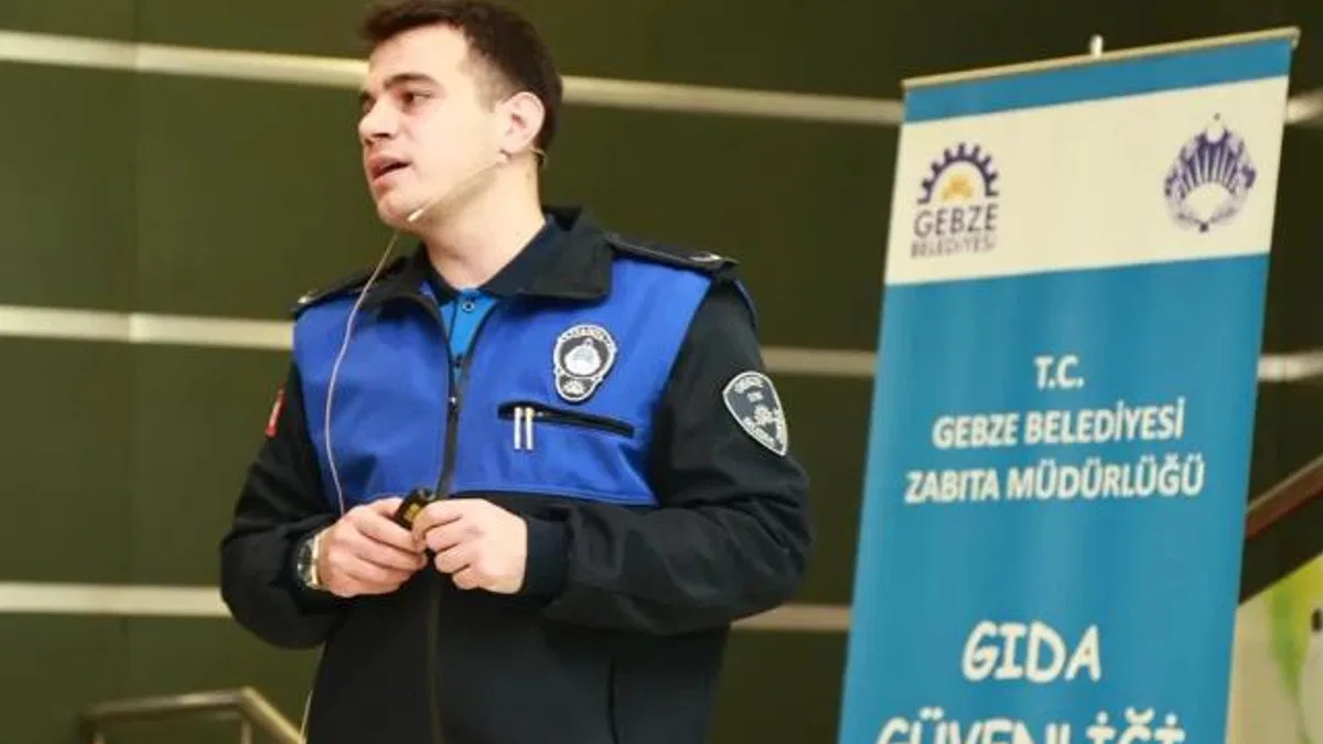 Gebze Zabıtası’ndan ‘güvenilir gıda’ eğitimi