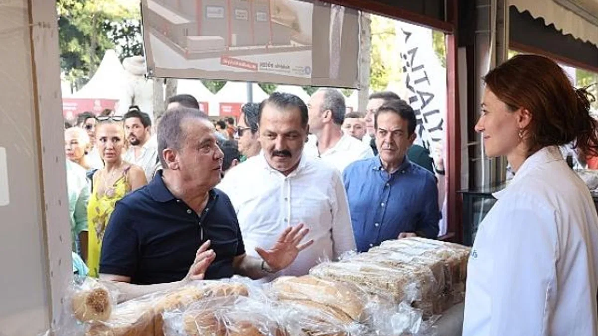 Antalya Foodfest’te lezzet şöleni yaşanıyor