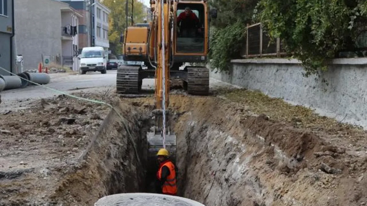 Eskişehir’de taşkınlara karşı altyapı çalışmaları sürüyor