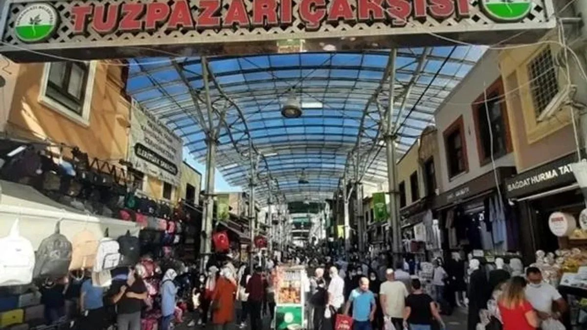 Bursa Tuzpazarı’nda meyve fiyatları cep yakıyor