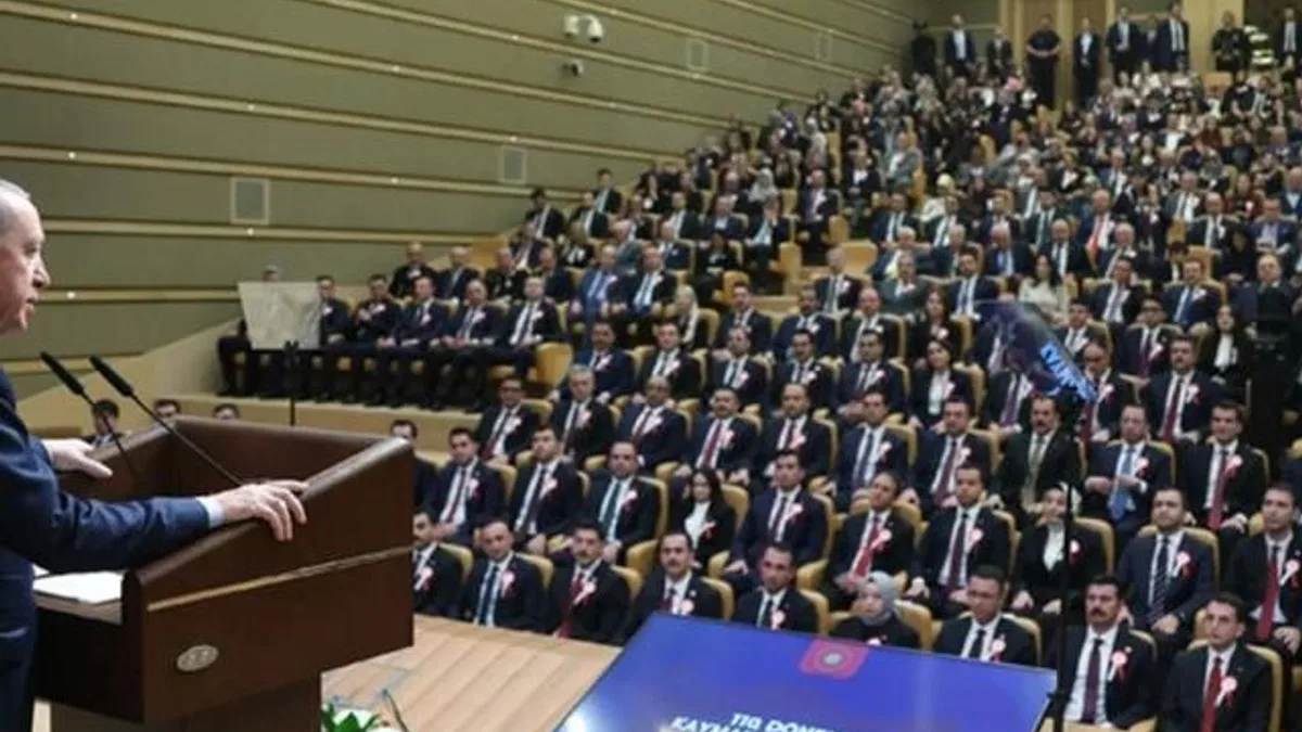 110 kaymakam adayına seslendi: Kibir zehrinden uzak durun!