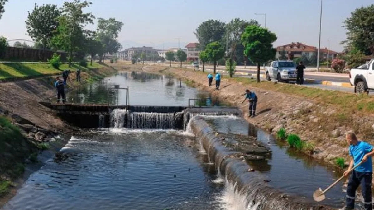 Sakarya Çark Deresi’nde temizlik seferberliği