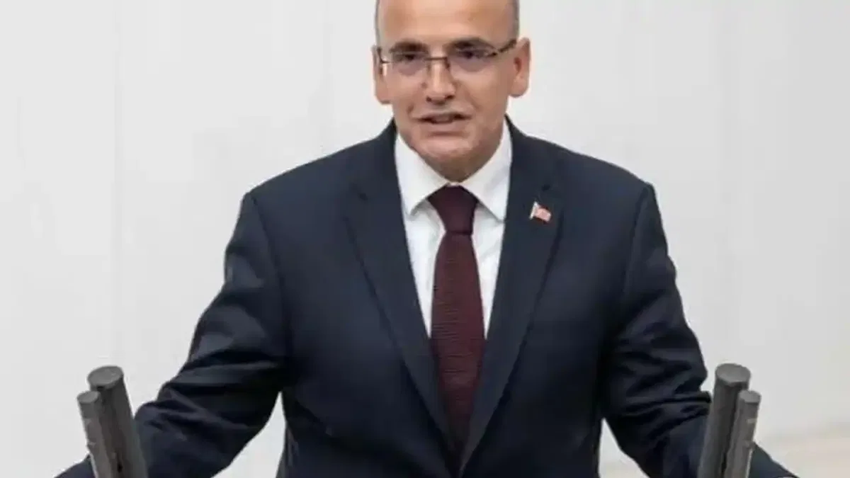 Bakan Şimşek Türkiye’nin borçluluk oranını yorumladı