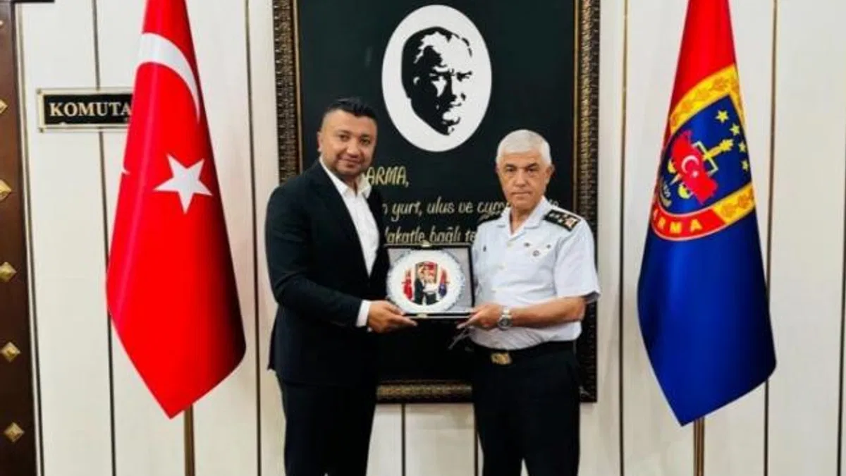 İş insanı Serdar Özyurt’tan Jandarma Genel Komutanı Arif Çetin’e ziyaret
