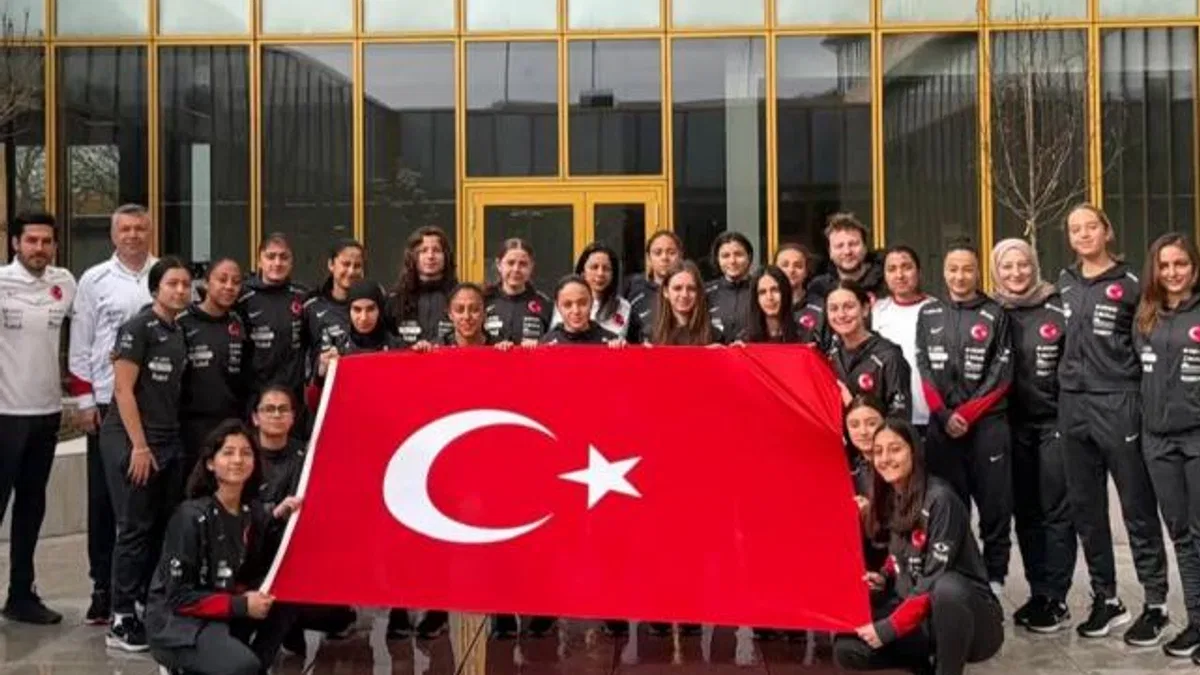U17 Kız Milli Takımı’ndan 18 Mart’ta anlamlı duruş