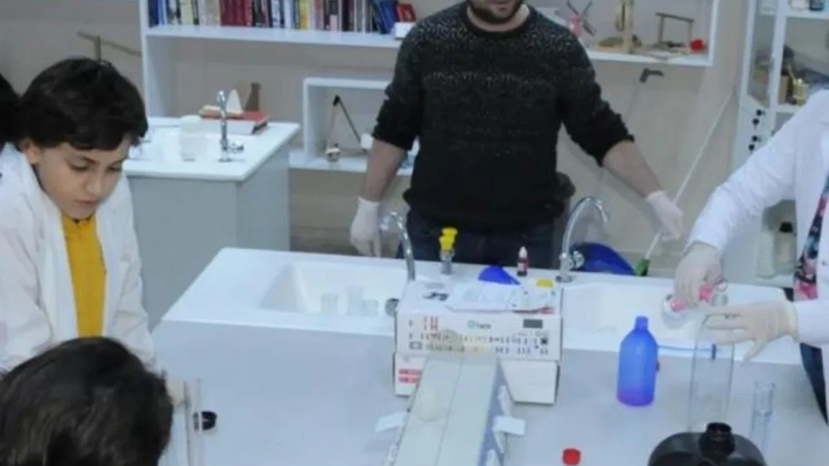 Öğretmenlerin ders ve ek ders saatlerine ücret ayarı