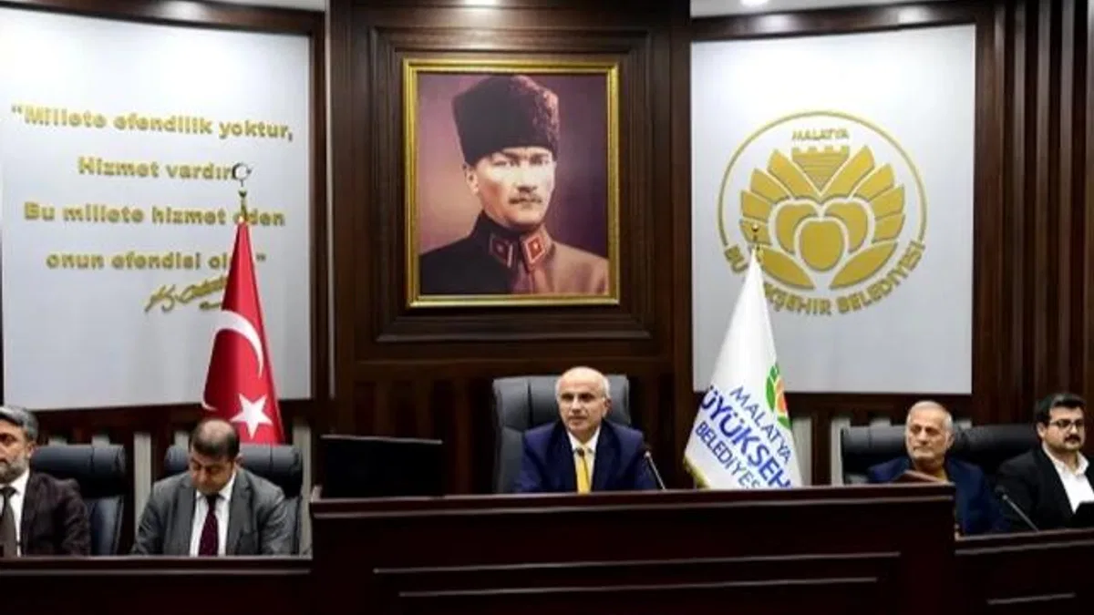 Malatya Büyükşehir Belediyesi’nde karla mücadele toplantısı