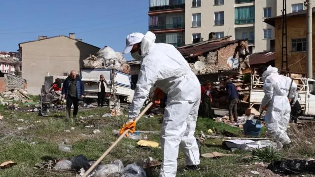 Sivas’ta izinsiz atık alanlarına müdahale