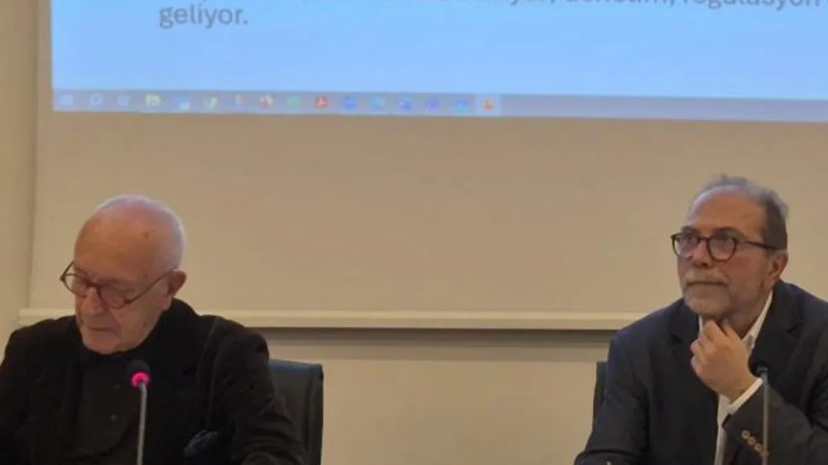 BUSİAD’da ChatGPT’ye felsefik bakış