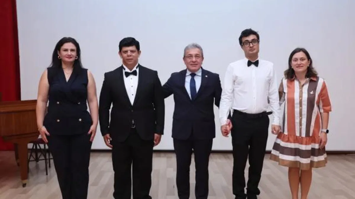 Engelsiz Üniversite Ödülleri DEÜ’de sahiplerini buldu
