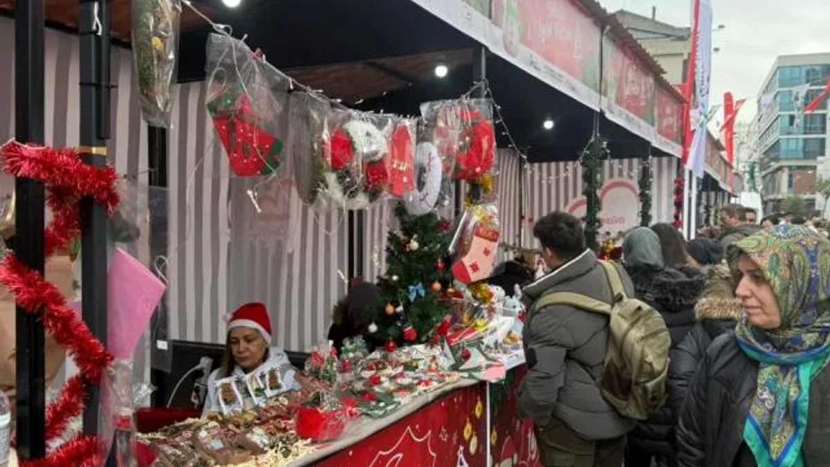 İzmit’te 2024’e renkli bir veda