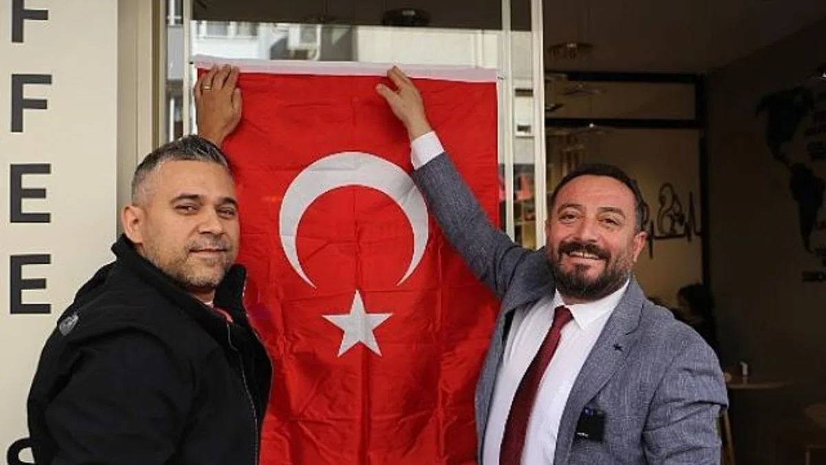Başkan Turan Cumhuriyet Bayramı’nı kutladı