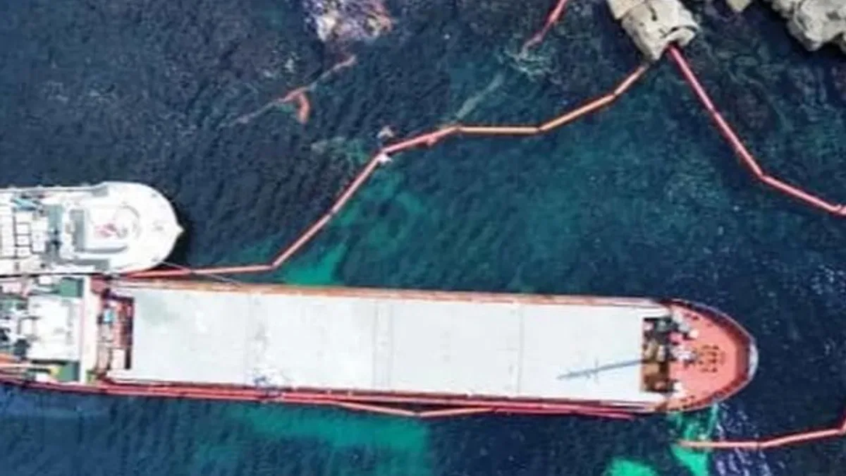 Karadeniz’de nefes kesen operasyon… Karaya oturan gemideki yakıt güvenle tahliye edildi!