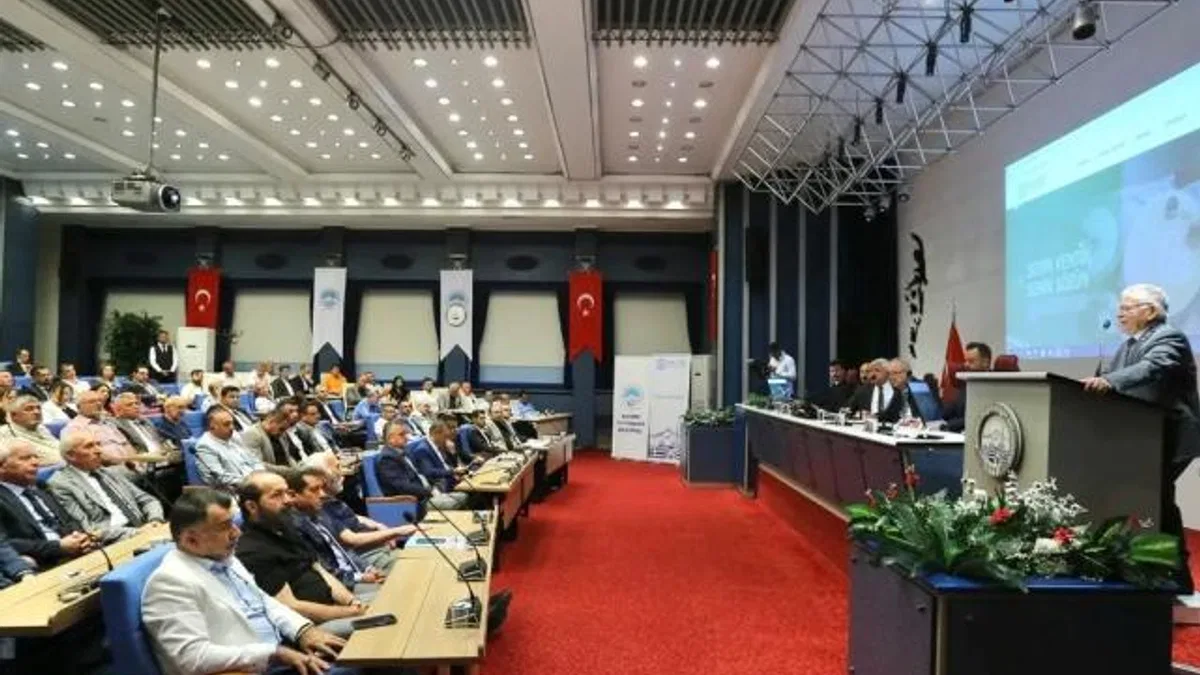 Kayseri Büyükşehir’den Kent Konseyi’ne sunum