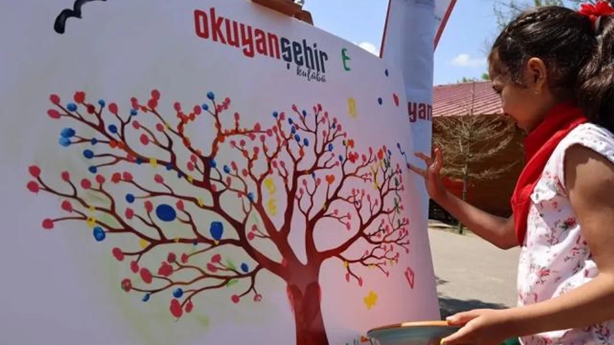 Kocaeli’de ‘Okuyan Şehir Kulübü’nden bol etkinlikli veda