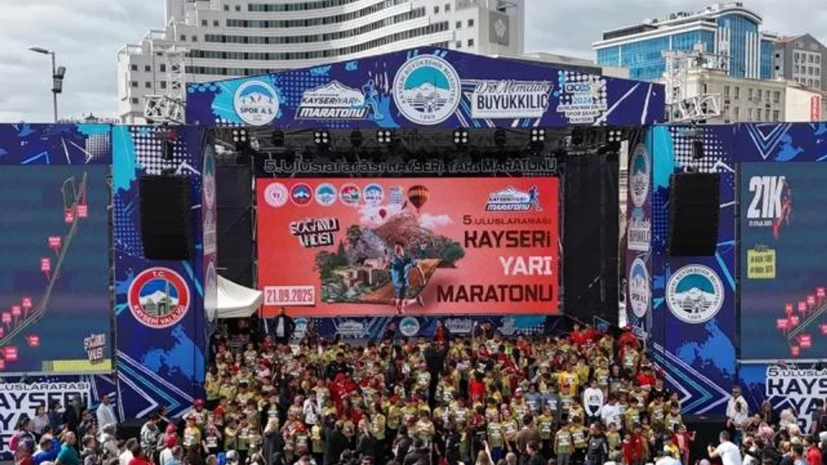 5’inci Uluslararası Kayseri Yarı Maratonu renkli başladı