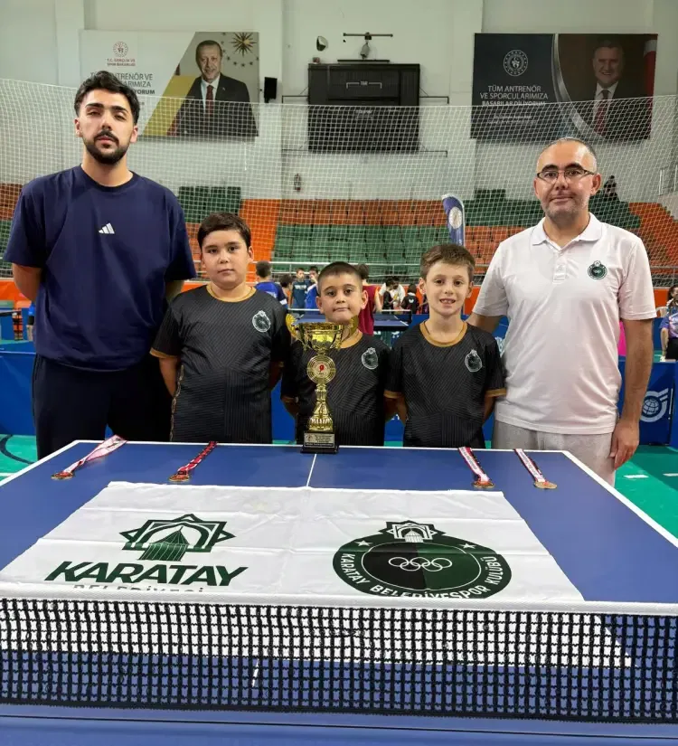 Karataylı minik raketler Muğla'da şampiyon oldu
