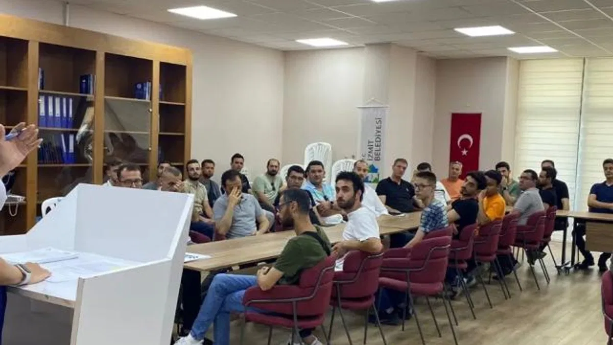 İzmit Belediyesi İstihdam Birimi’nden 23 kişiye fabrikada iş fırsatı