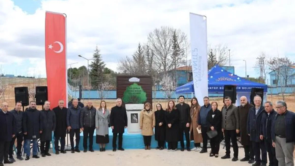 Gaziantep Büyükşehir, 330 bin metrekare alanı ağaçlandırdı