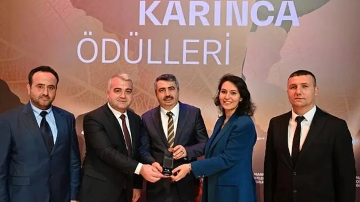 Yıldırım Belediyesi’ne 2 Altın Karınca