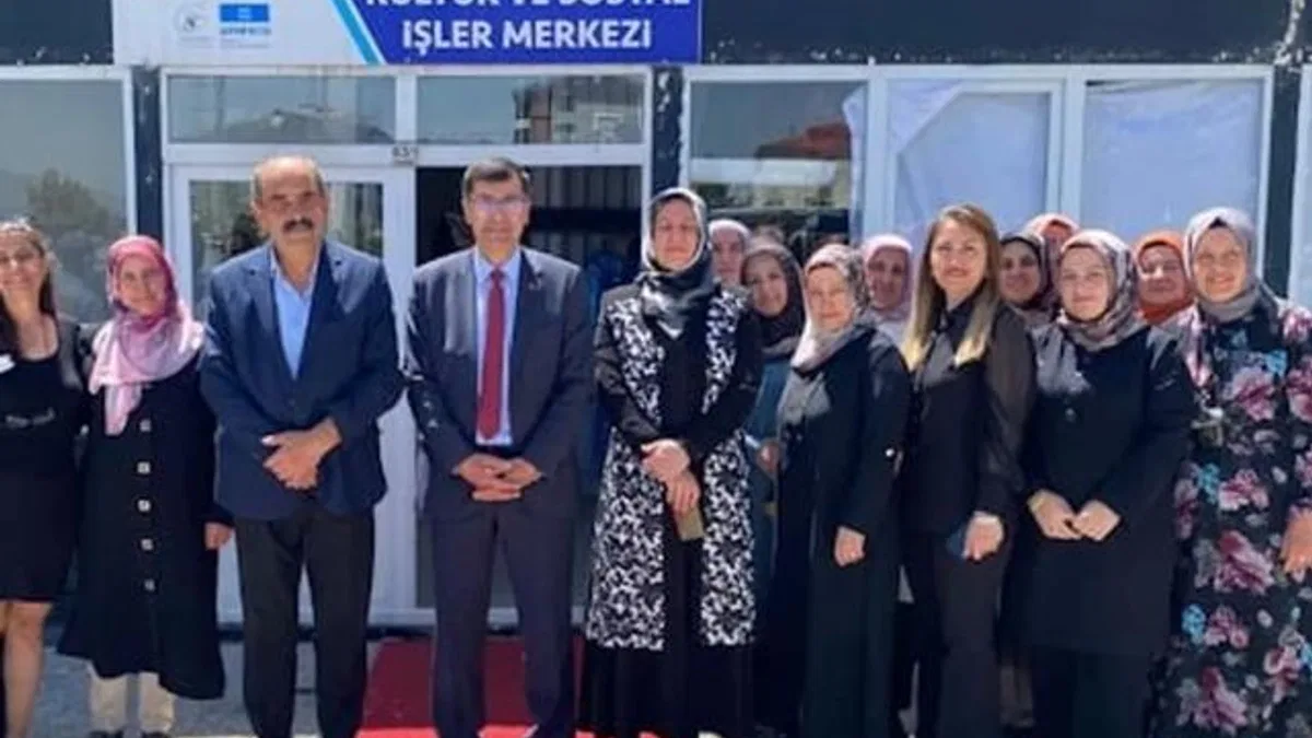 Kütahya Belediye Başkanı Kahveci’den kültür turu